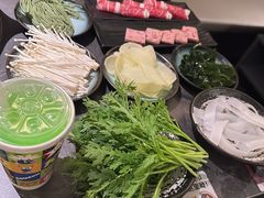 -湊湊火锅·茶憩(合生汇购物中心店)