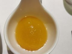 -铜锣湾·有麝自然香(渝北财富中心店)
