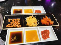 -鹤江桥·红油牛肉粉(SKP店)