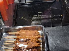 -官亭路小吃一条巷