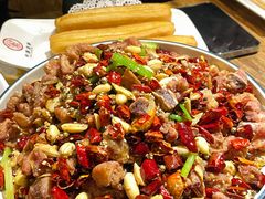 -叶派龙虾•招牌香辣蟹·海鲜(中海国际店)