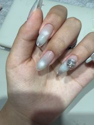 -晨·艺美甲美睫