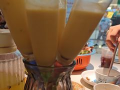 -小鱼小牛(世欧广场店)