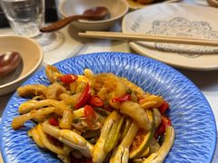 -老牌坊云南鱼豆花火锅(哈西万达店)