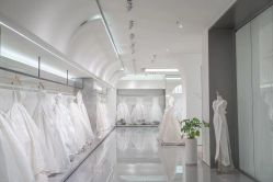 -南京宝娜嫁衣婚纱礼服馆(中央路店)