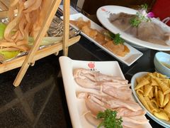 -重庆德庄火锅(体育中心店)