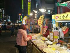 -六合夜市