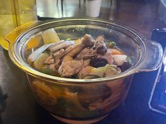 -满格嗦新疆椒麻鸡火锅.炒米粉(川大江安校区店)