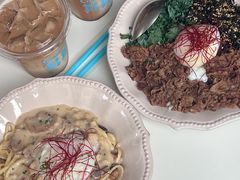 -CowCow其其·牛杂咖啡公司(六运店)