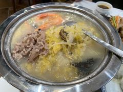 -东方饺子王(新奥购物中心店)