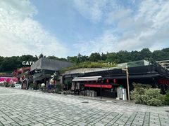 -UNI UNI(环亚凯瑟琳店)