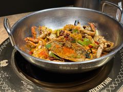 -七欣天香辣蟹火锅(上海银亿滨江店)