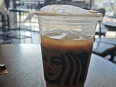 -星巴克(济南美莲广场店)