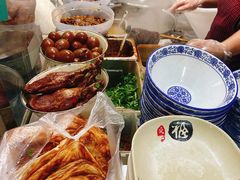 -叶新小吃店(来凤小区总店)