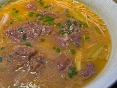 -朋友圈概念餐厅(象山万达广场店)