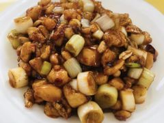 -阿三鱼头泡饼·家常菜