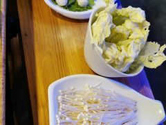 -小小河边鱼(天润城店)