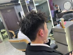 -藤野造型烫发染发