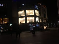 -ZARA(世贸天阶店)