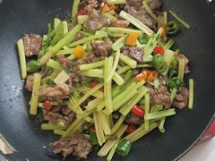-老季市·三代非遗传承·地标美食老汁鸡(工农路店)