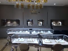 -燕莎友谊商城(亮马桥店)