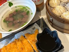 -馋三尺蟹粉小笼(人民广场店)