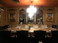 -火车头法国西餐厅