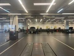 -上海永达奥诚奥迪4S店(申江路店)