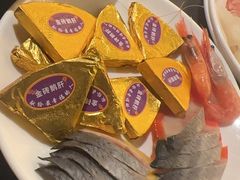 -钱小奴海鲜自助黑金店(杭州滨江龙湖店)