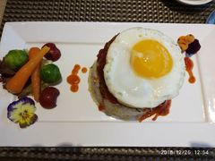 -亮马河饭店翠雅咖啡厅