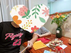 -半勺舒舒生日蛋糕店