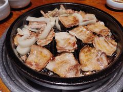 -萨拉伯尔(燕莎友谊商城店)