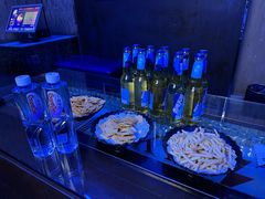 -GAGA主题量贩式KTV平价店(工大店)