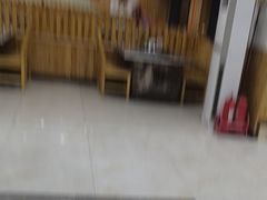 -屯老二农家铁锅炖·行业领军者(梅江店)