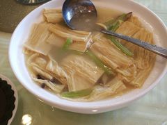 -东湖国际大酒店叠石酒楼