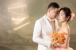 -MAO亲爱的猫婚纱摄影工作室