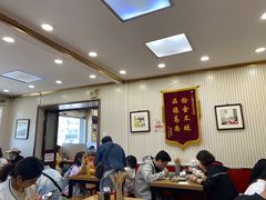 大堂-门框胡同百年卤煮(新街口店)
