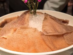 -左庭右院鲜牛肉火锅黑金店(陆家嘴中心店)