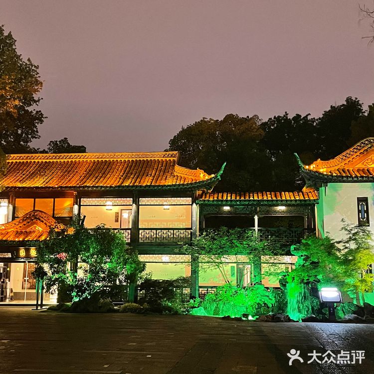 烟花三月下扬州