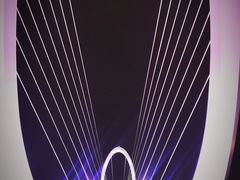 -南京眼步行桥