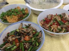 -红色湘菜馆(春风店)