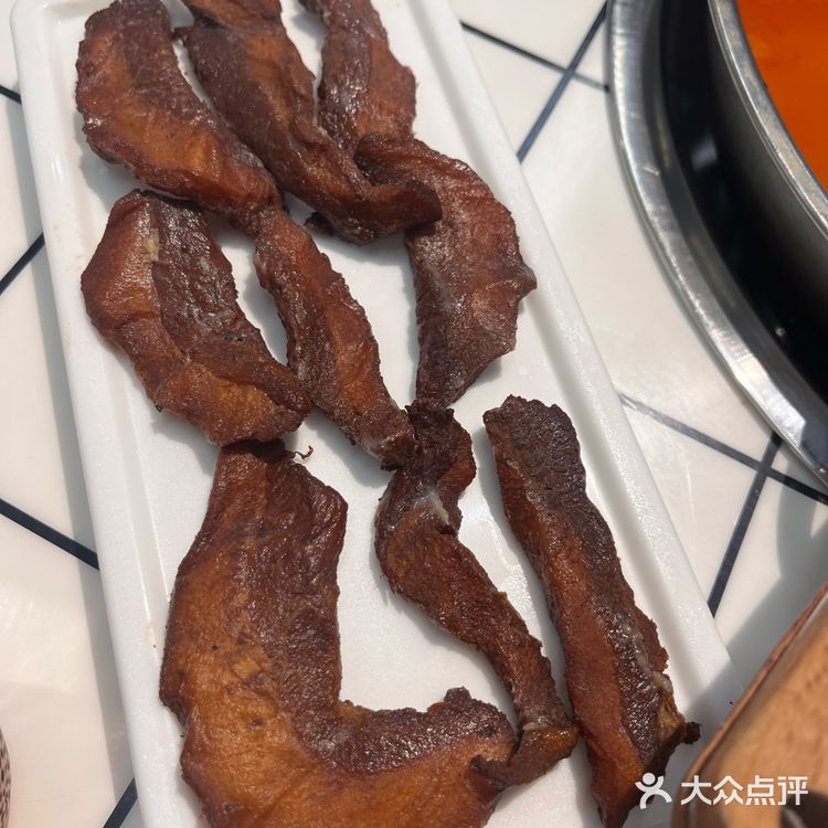 在重庆吃到记忆中的贵州酸汤牛肉火锅！