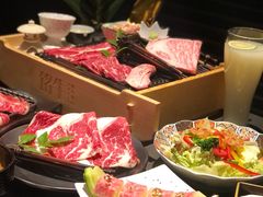-铭牛烧肉·和牛海鲜自助(高新月牙湖店)