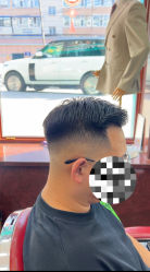 -绅仕門男士理发馆
