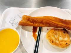 -浦东图书馆读者餐厅