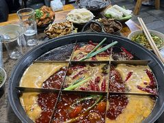 -正南齊北重庆老火锅(光华村直营店)