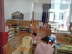-七天萌宝·玛利娅蒙特梭利国际儿童之家(夏驾汇校区)