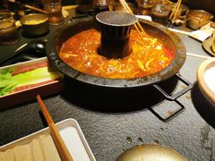 -晓宇重庆火锅(西安荟聚店)