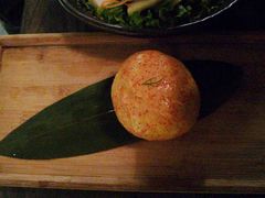 飞鱼籽墨鱼滑-湊湊火锅·茶憩(杭州湖滨银泰in77店)