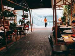 -渝信川菜 · 川味家常菜(财富购物中心店)